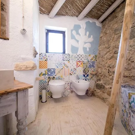 Trullo Indipendente Villa